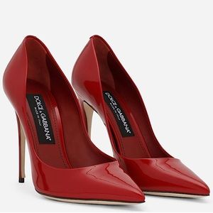 💥💥SOLD💥💥Dolce and Gabbana Red Pumps